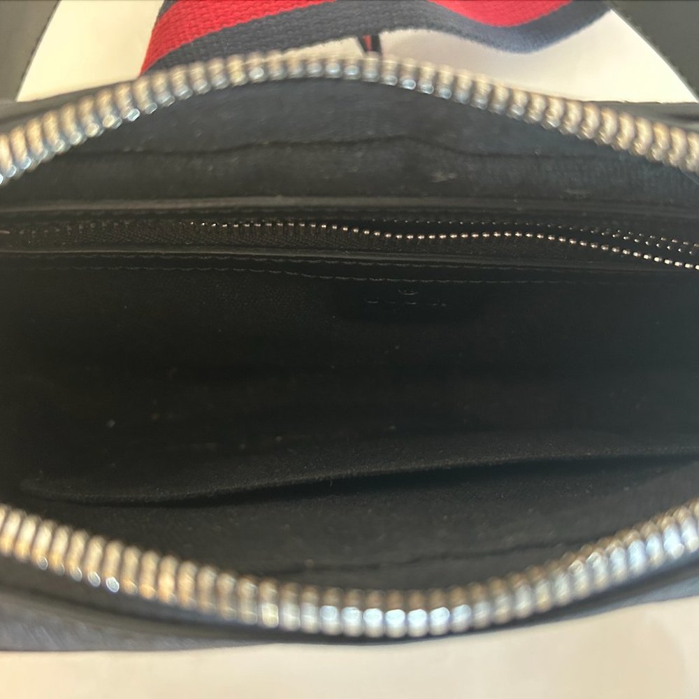 GG Supreme Sling Backpack - Picture 2 of 8